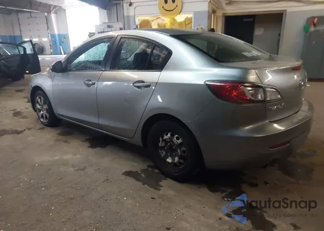 2012 Mazda Mazda3 I Sport z USA, uszkodzony, nr VIN JM1BL1UG0C1598327